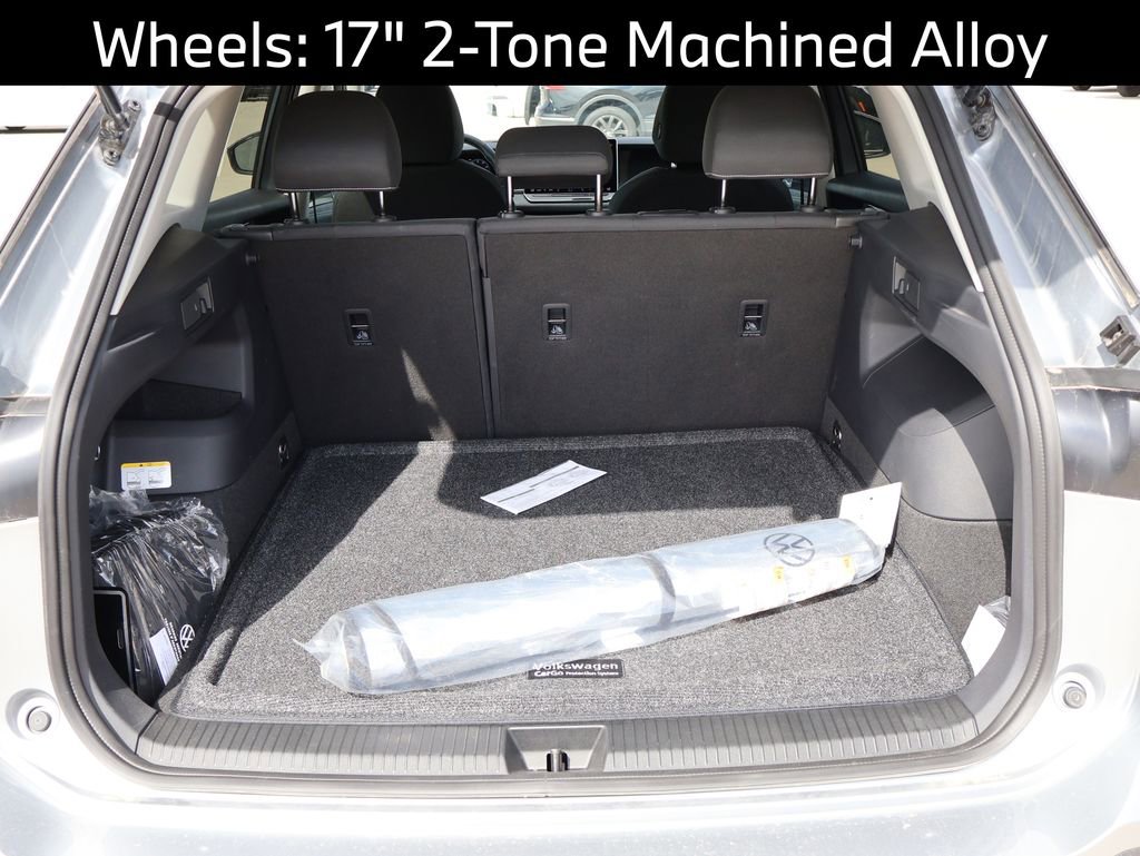 Used 2025 Volkswagen Tiguan S AWD/4WD image 17