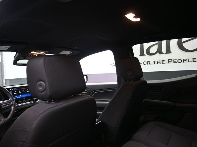Used 2023 Chevrolet Colorado W/T image 23