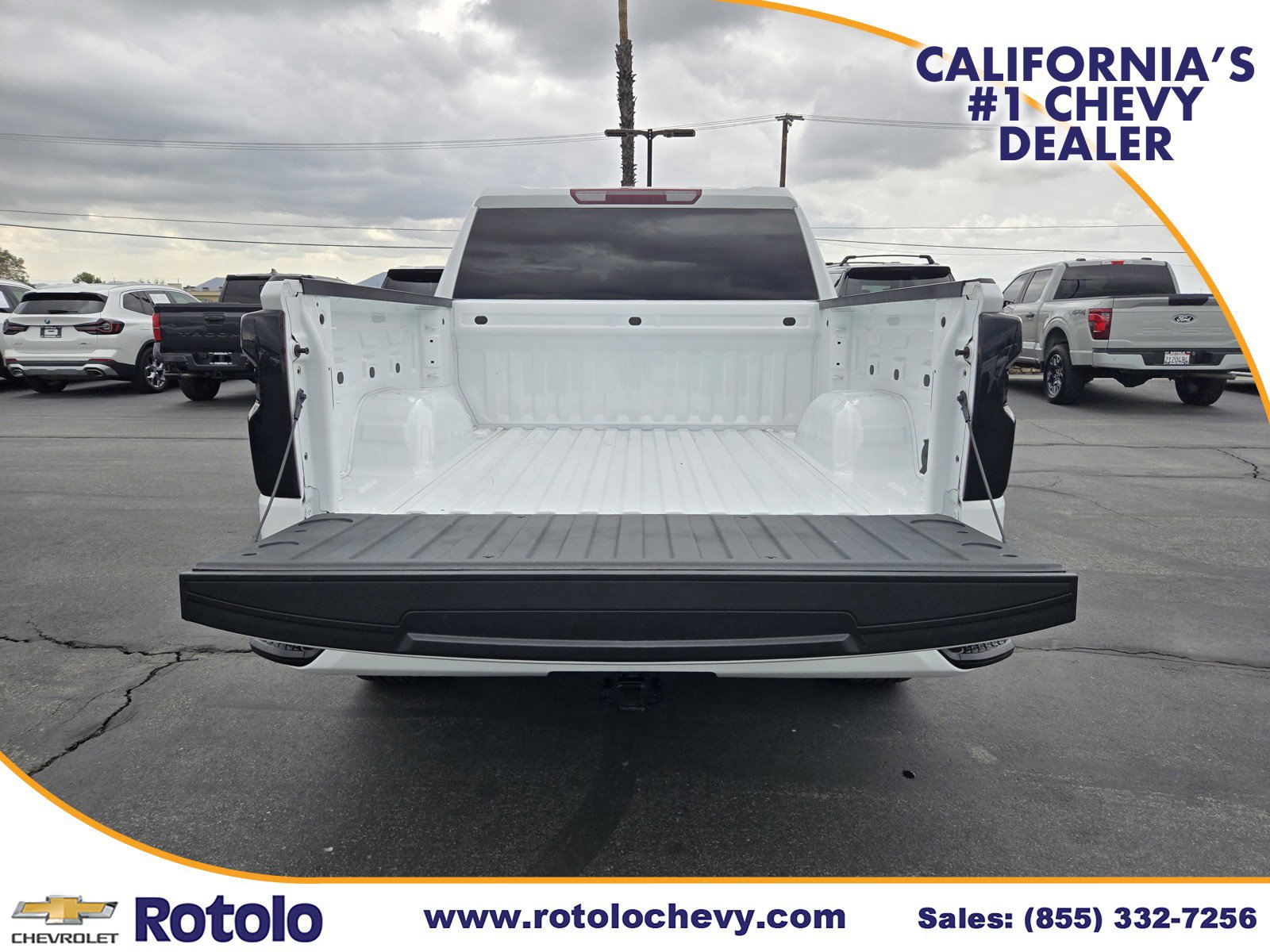 Used 2023 Chevrolet Silverado 1500 RST w/ LPO, Dark Essentials Package image 14