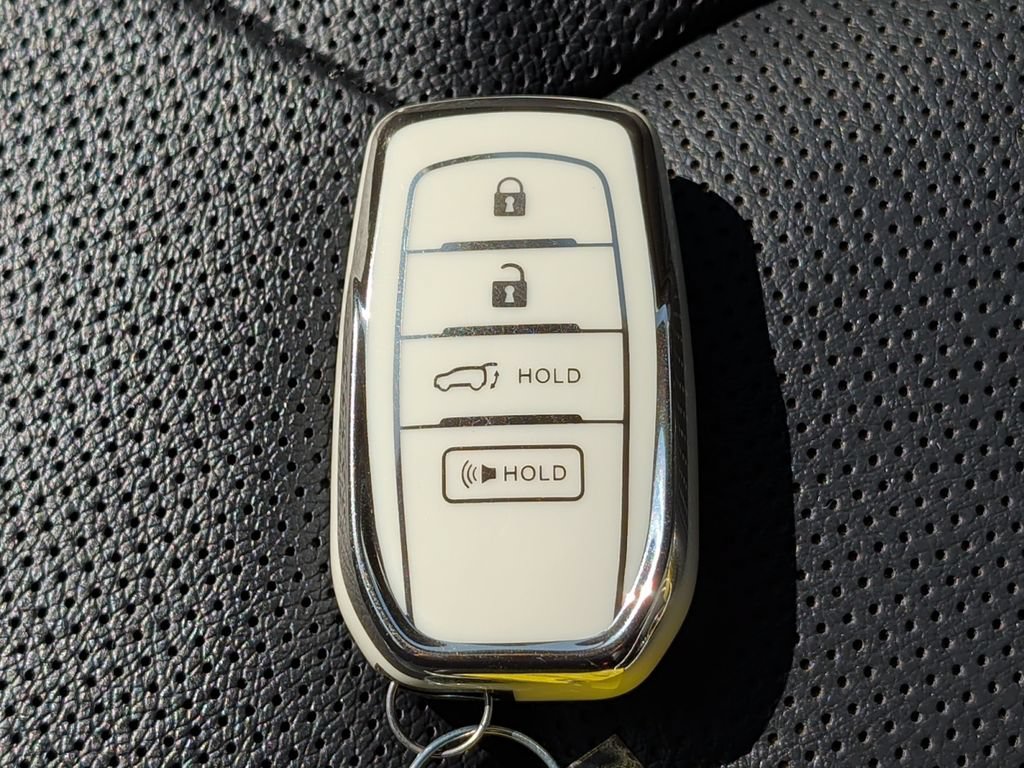 Used 2024 Toyota Grand Highlander AWD Hybrid image 39