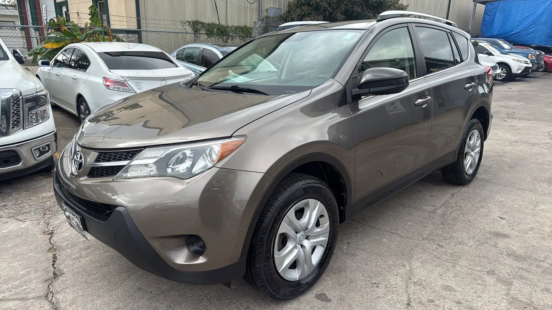 Used 2013 Toyota RAV4 LE image 3