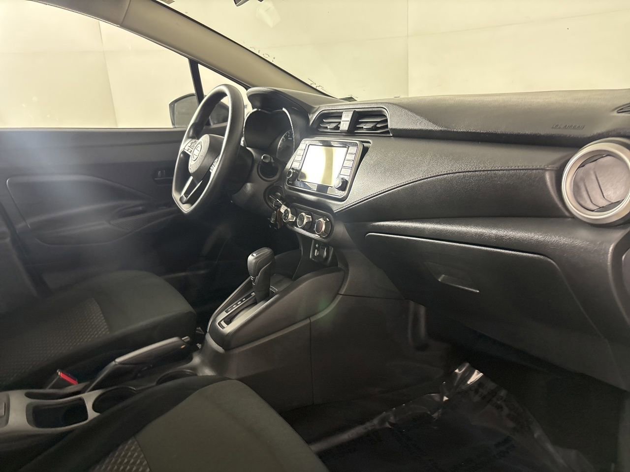 Used 2024 Nissan Versa S w/ Trunk Package image 29