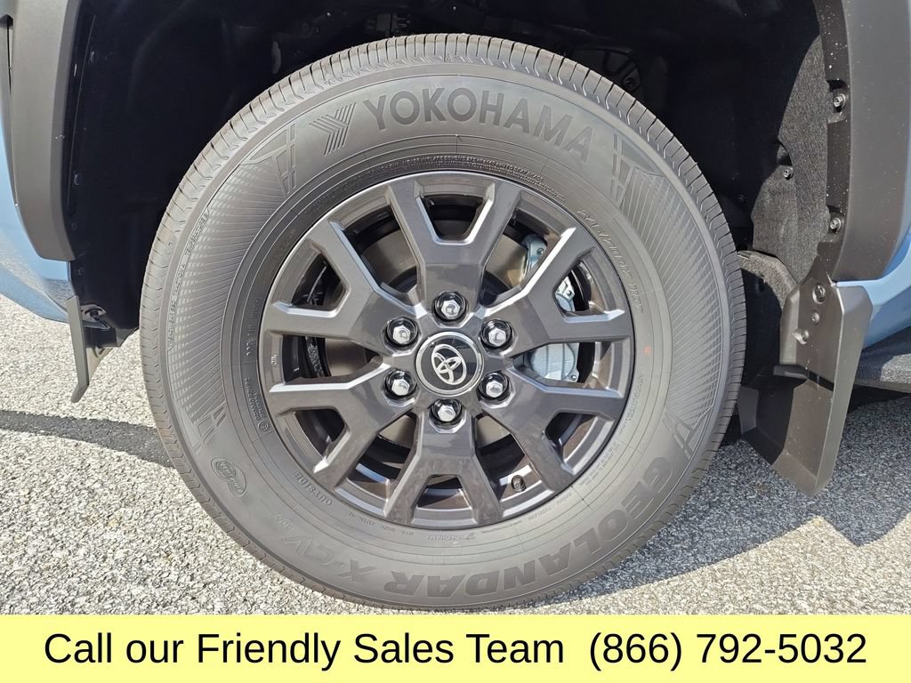 New 2026 Toyota 4Runner SR5 AWD/4WD image 24