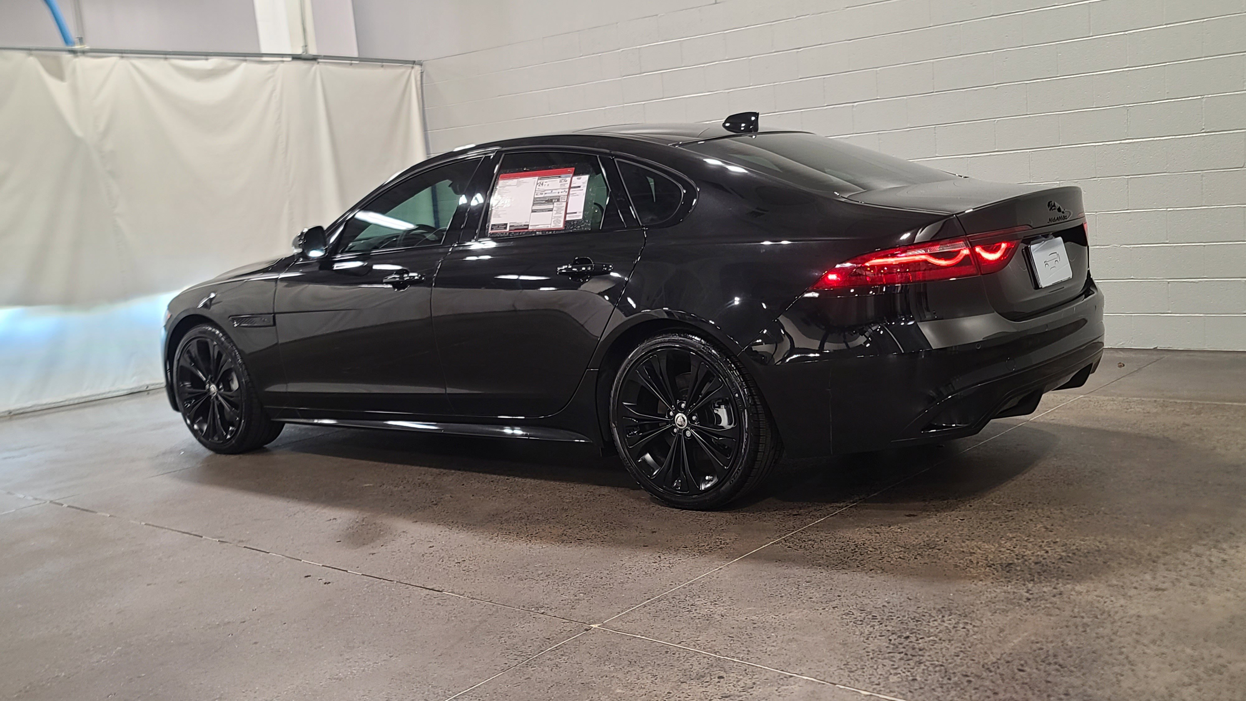 New 2024 Jaguar XF R-Dynamic SE AWD/4WD image 12