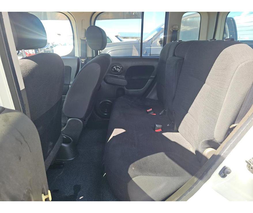 Used 2011 Nissan Cube 1.8 S w/ Interior Designer Pkg image 11