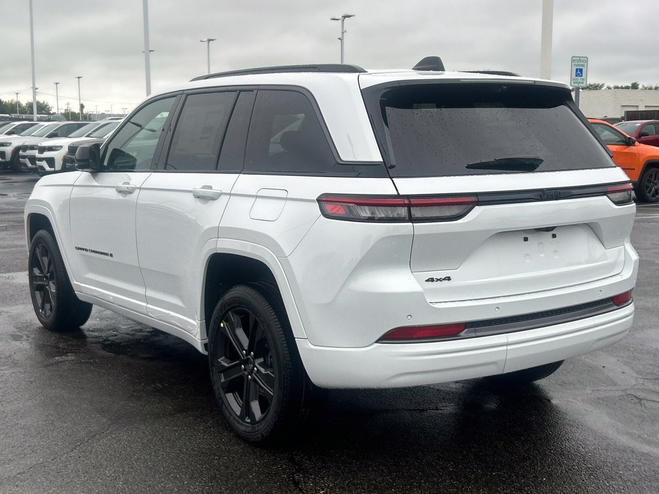 New 2027 Jeep Grand Cherokee Limited AWD/4WD image 5