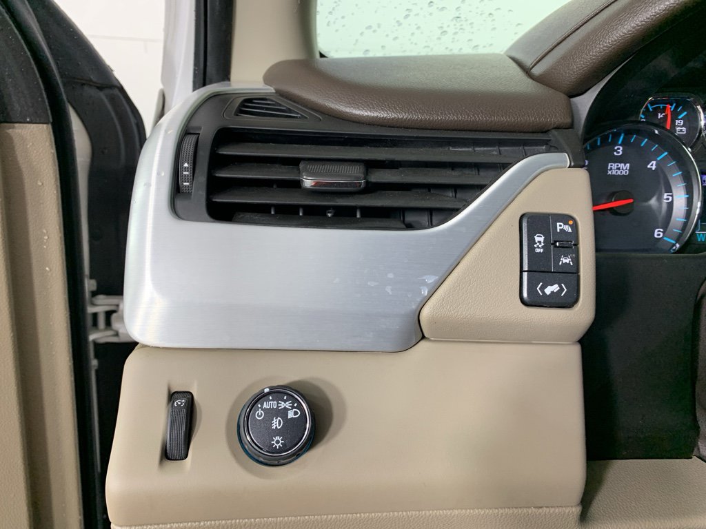 Used 2018 GMC Yukon SLT image 12