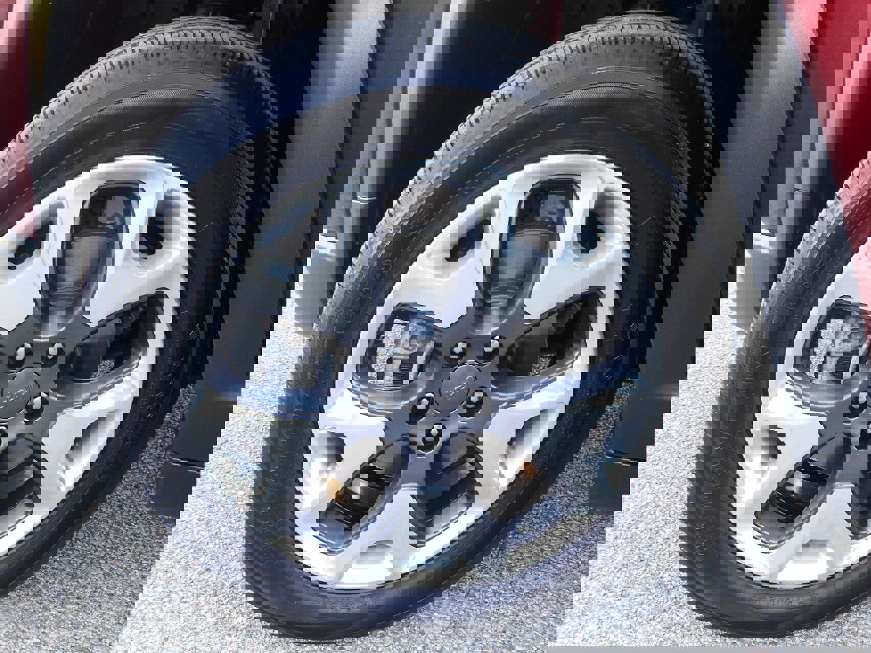 Certified 2022 Jeep Compass Limited image 10