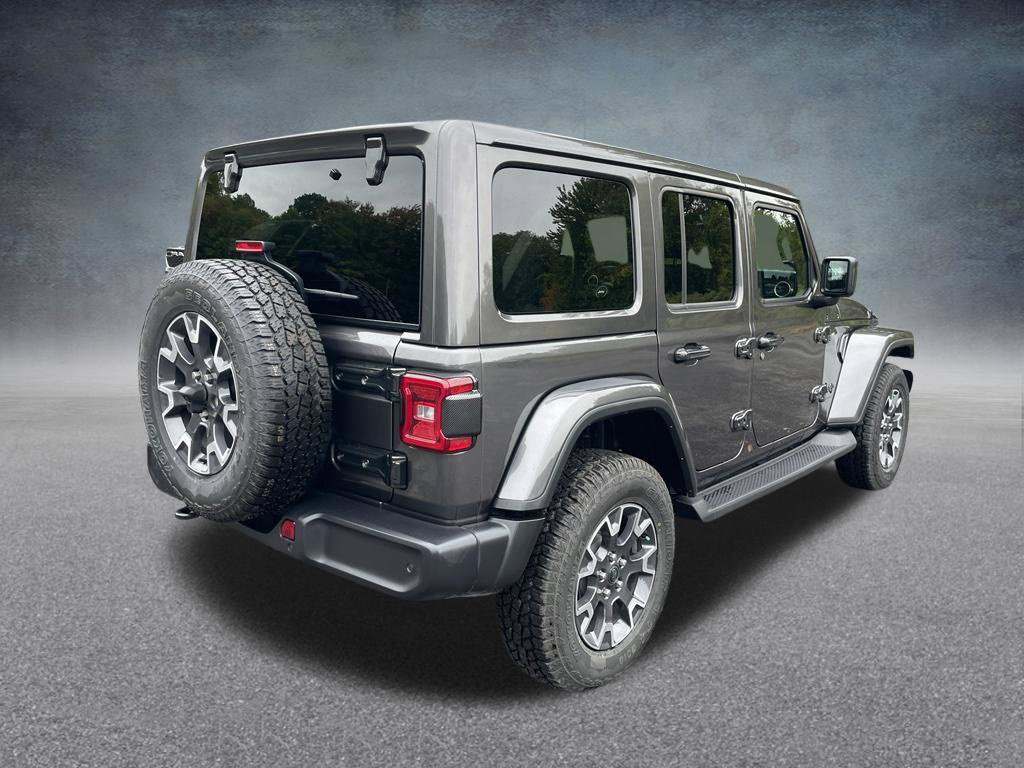 Used 2026 Jeep Wrangler Unlimited Sahara AWD/4WD image 10