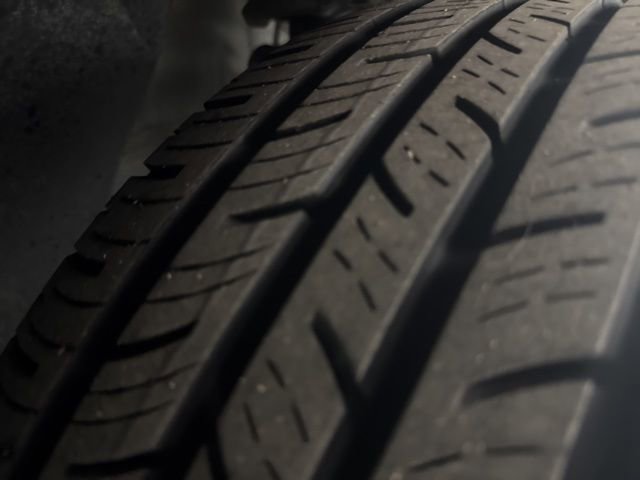 Used 2016 Volkswagen Tiguan SE image 34