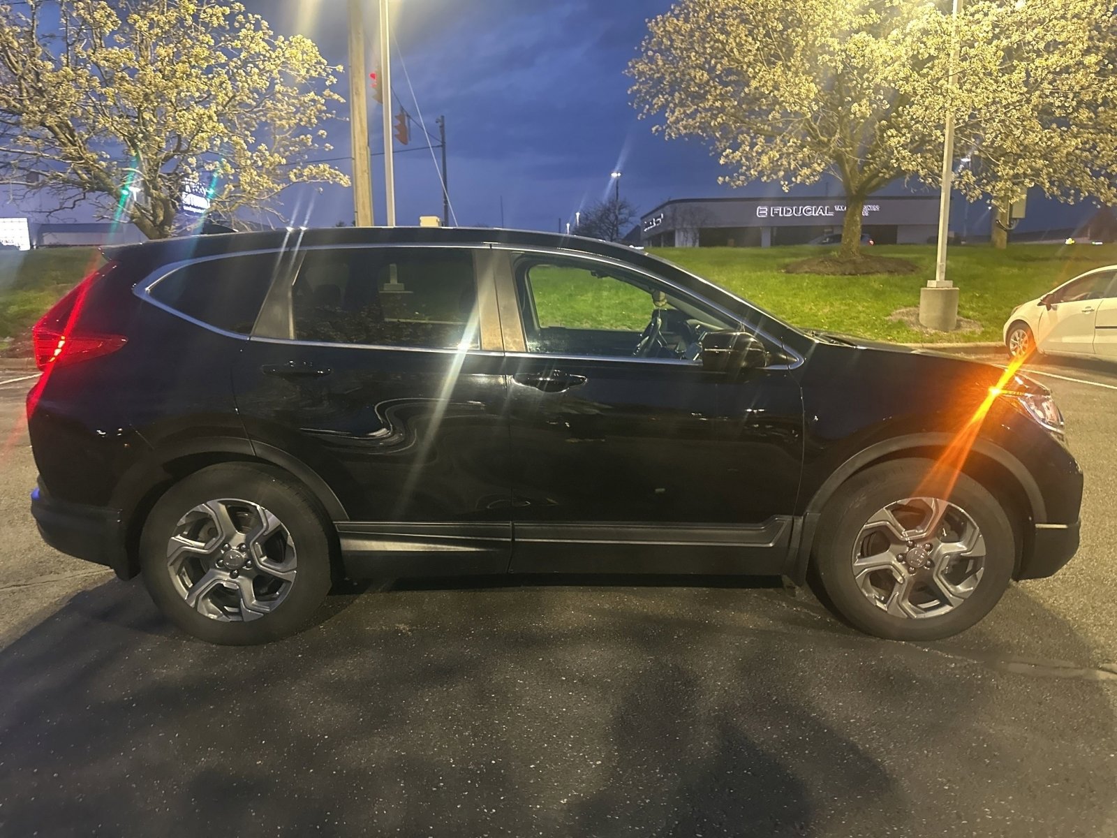 Used 2019 Honda CR-V EX image 11