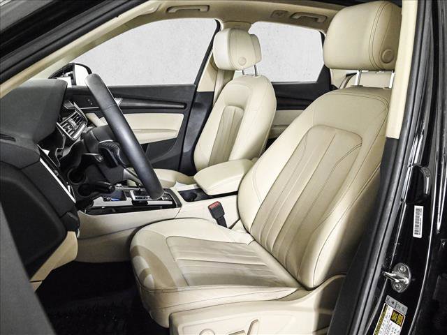 Certified 2023 Audi Q5 2.0T Premium w/ Convenience Package AWD/4WD image 17