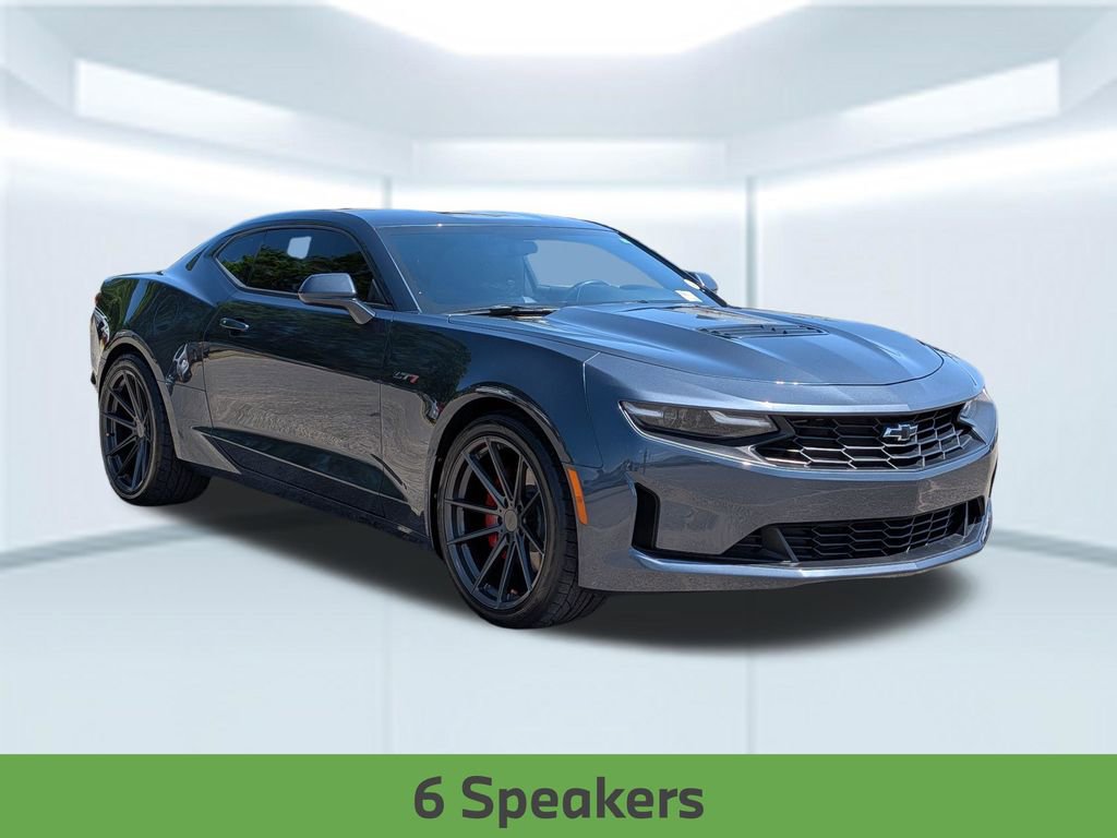 Used 2021 Chevrolet Camaro LT RWD image 9