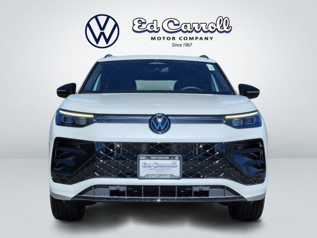 New 2026 Volkswagen Tiguan SE R-Line image 2