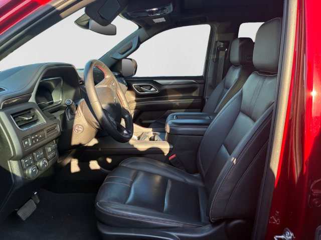 Used 2024 Chevrolet Tahoe RST w/ Luxury Package AWD/4WD image 1