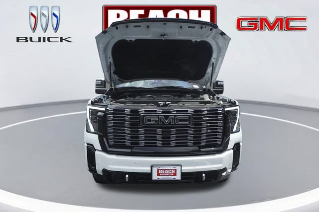 Used 2025 GMC Sierra 2500 Denali Ultimate AWD/4WD image 9