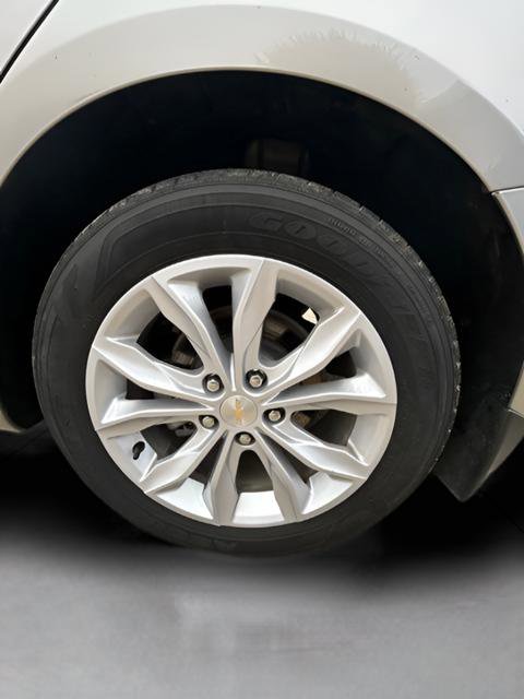 Used 2022 Chevrolet Malibu LT image 25