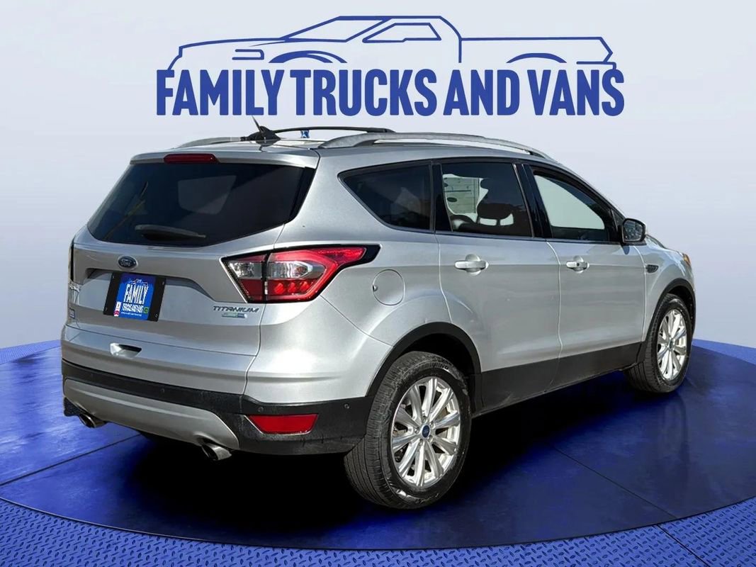 Used 2018 Ford Escape Titanium image 5
