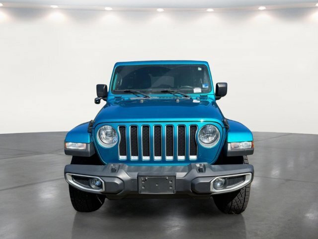 Used 2020 Jeep Wrangler Unlimited Sahara w/ Cold Weather Group AWD/4WD image 6
