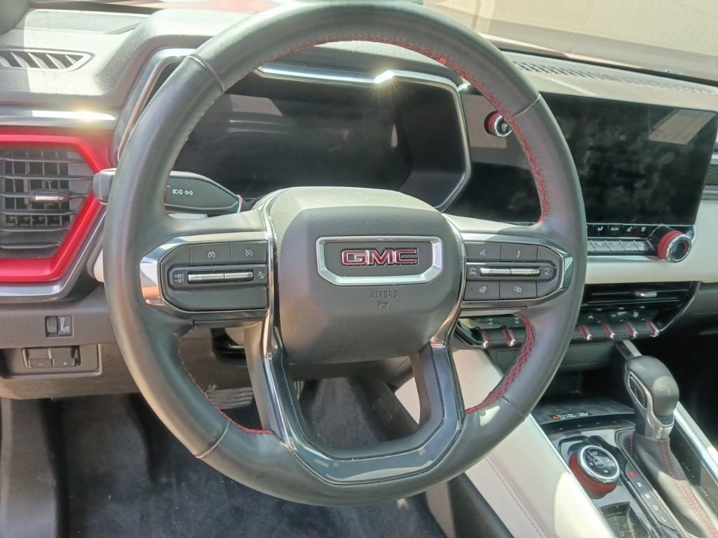 Used 2023 GMC Canyon AT4X AWD/4WD image 11