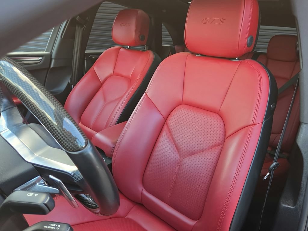 Certified 2018 Porsche Macan GTS AWD/4WD image 5