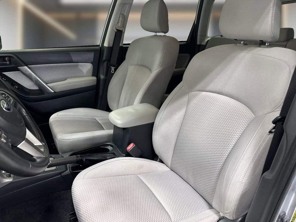 Used 2018 Subaru Forester 2.5i Premium w/ Protection Package #1 AWD/4WD image 13