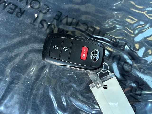 Used 2024 Toyota Tacoma TRD Sport image 31