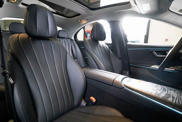 New 2026 Mercedes-Benz E 450 4MATIC Sedan image 13