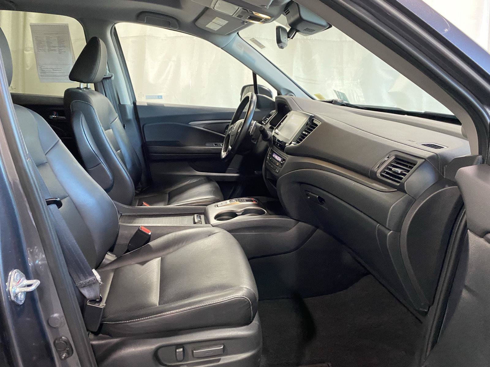 Used 2023 Honda Ridgeline RTL image 11
