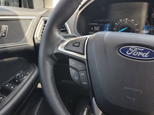 Used 2023 Ford Edge SEL image 13