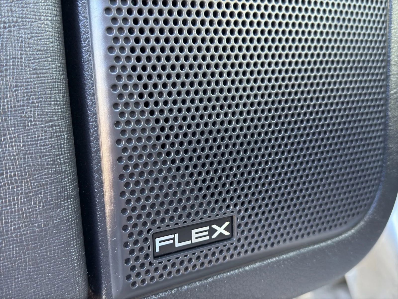 Used 2017 Ford Flex Limited image 29