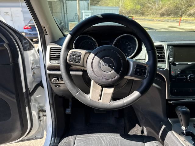 Used 2013 Jeep Grand Cherokee Laredo image 19