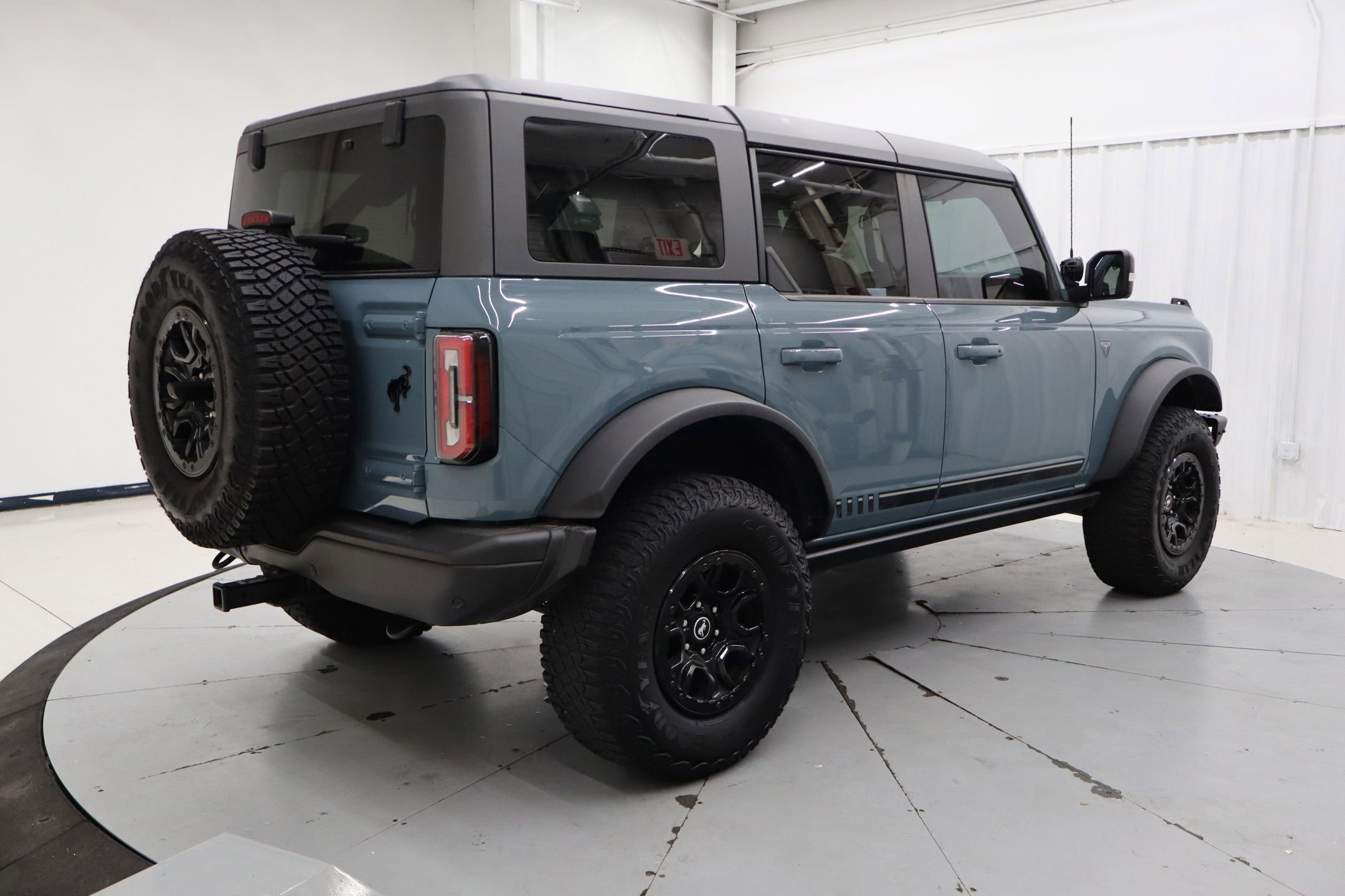 Used 2021 Ford Bronco First Edition image 4