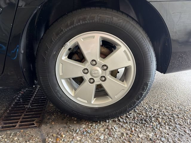 Used 2009 Chevrolet Impala LT FWD image 10
