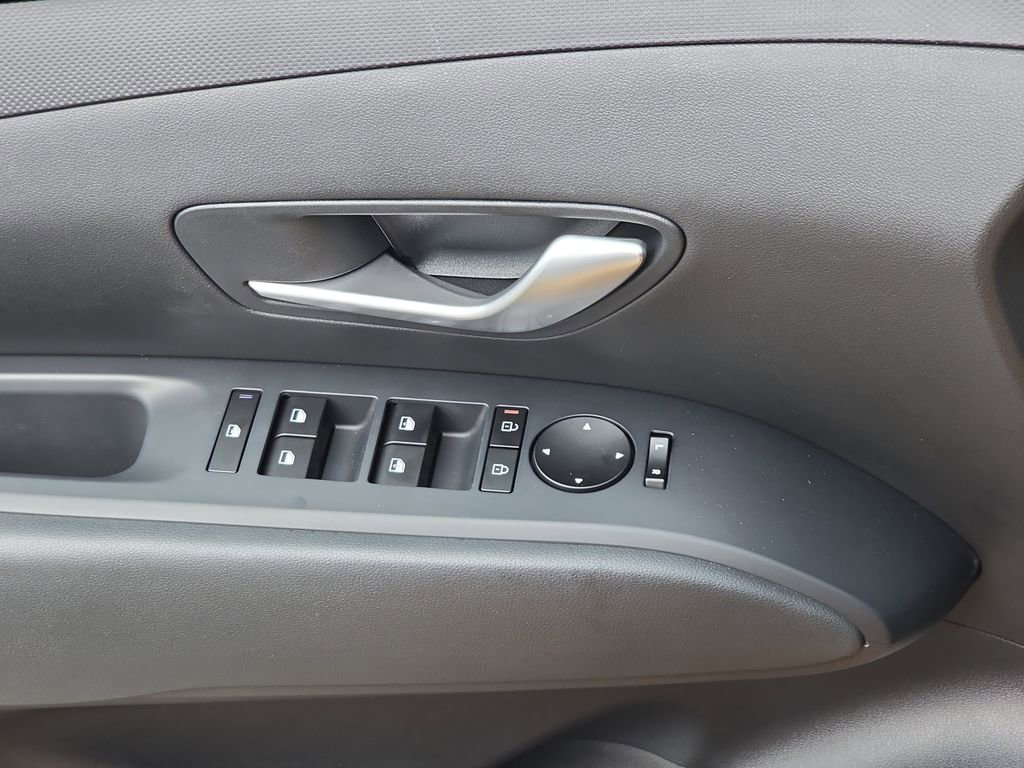 Certified 2026 Hyundai Tucson SEL image 30