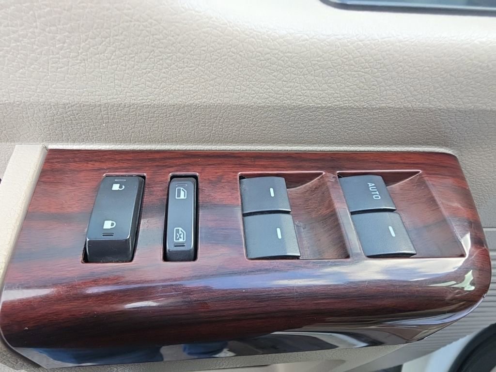 Used 2008 Ford F250 Lariat AWD/4WD image 18