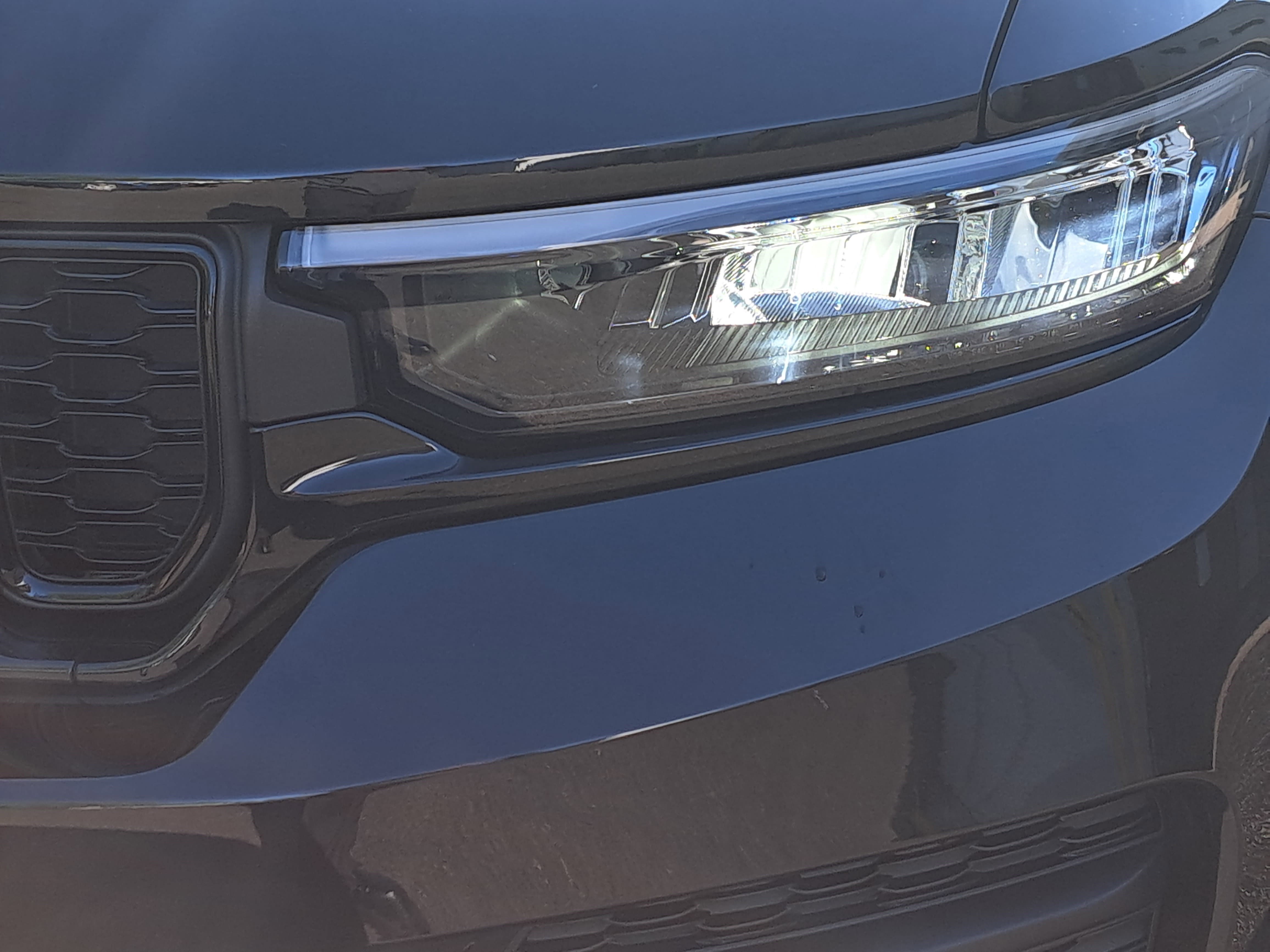 Used 2022 Jeep Grand Cherokee Altitude AWD/4WD image 28