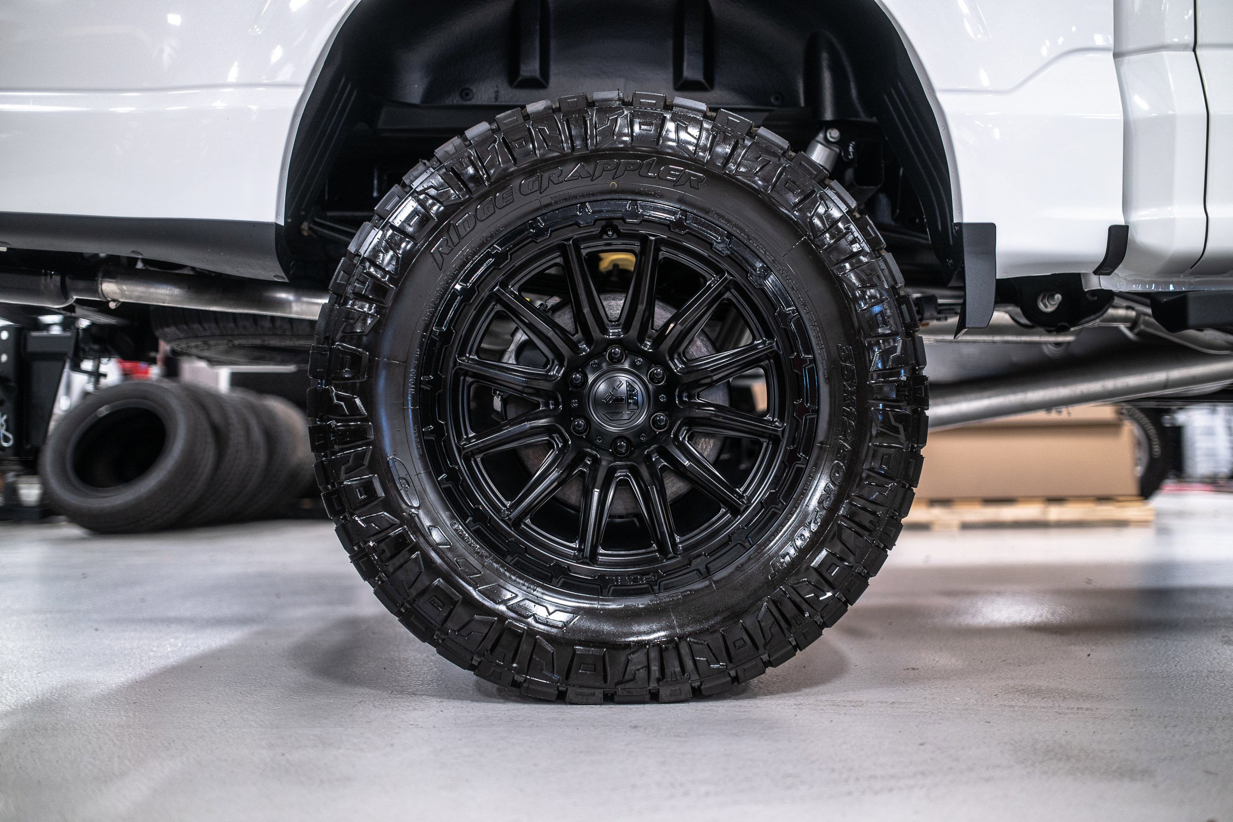 New 2025 Ford F150 Lariat w/ Equipment Group 501A Mid image 15