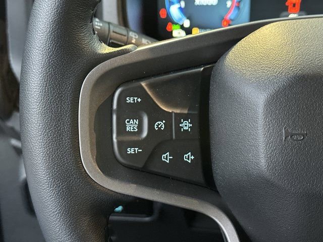 Used 2025 Ford Bronco Badlands image 30