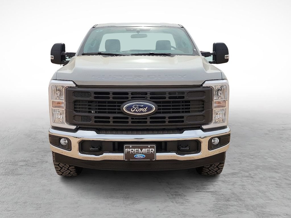 New 2026 Ford F250 XL w/ XL Off-Road Package AWD/4WD image 3