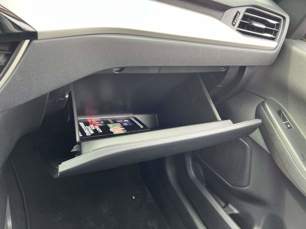 Used 2022 Ford Escape SEL w/ Technology Package image 35