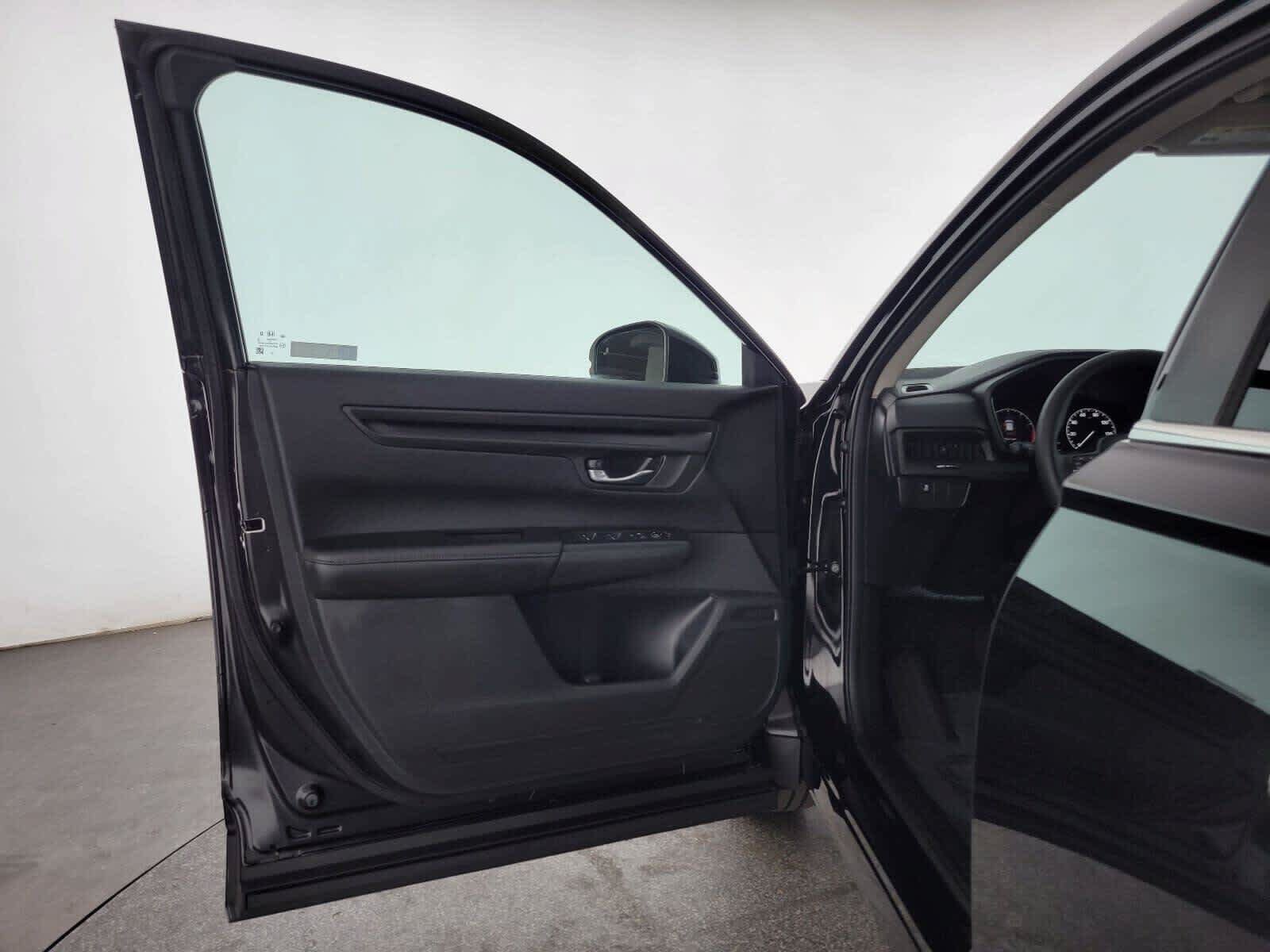 Used 2025 Honda CR-V EX image 19