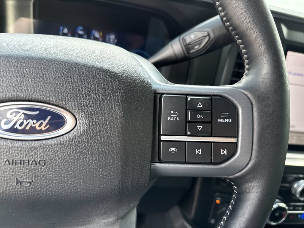 Used 2024 Ford F250 Lariat w/ Lariat Ultimate Package AWD/4WD image 25