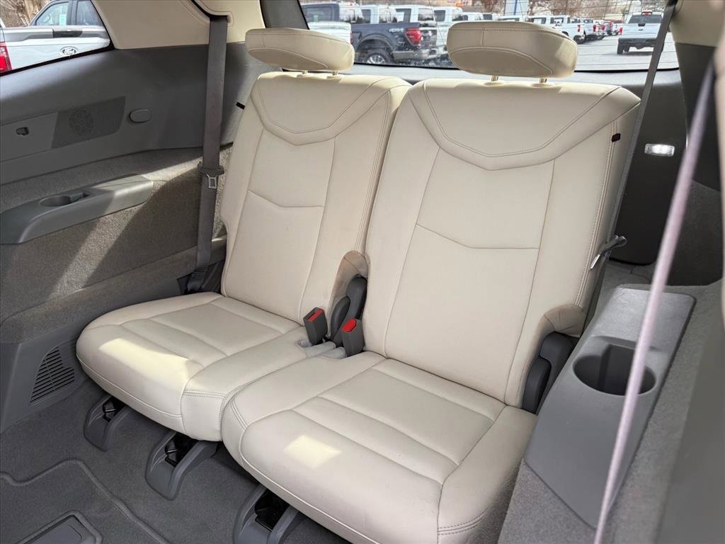 Used 2021 Cadillac XT6 Premium Luxury image 15