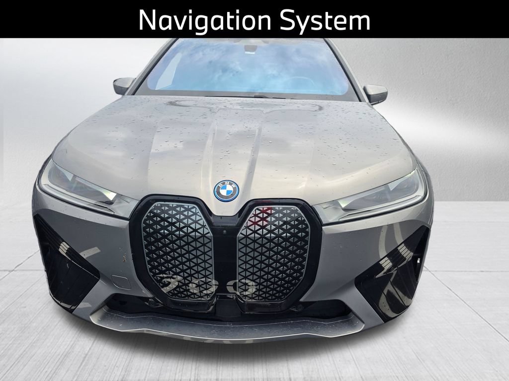 Used 2024 BMW iX xDrive50 w/ Premium Package AWD/4WD image 3