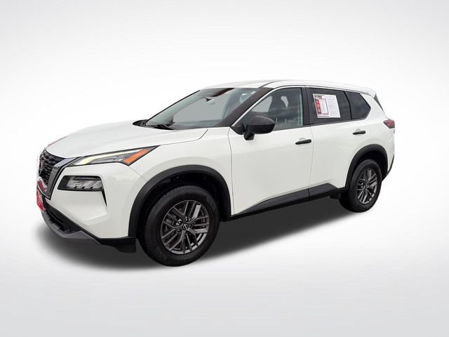 Used 2022 Nissan Rogue S AWD/4WD image 1