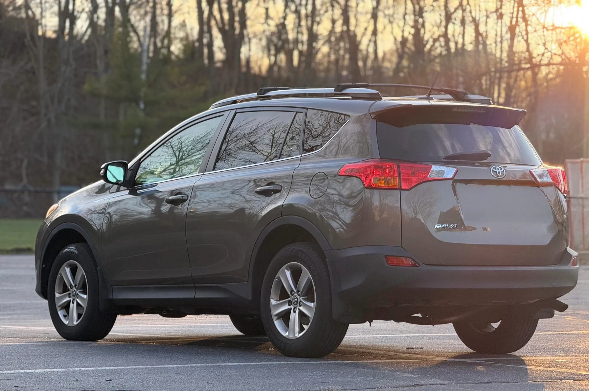 Used 2015 Toyota RAV4 XLE image 15