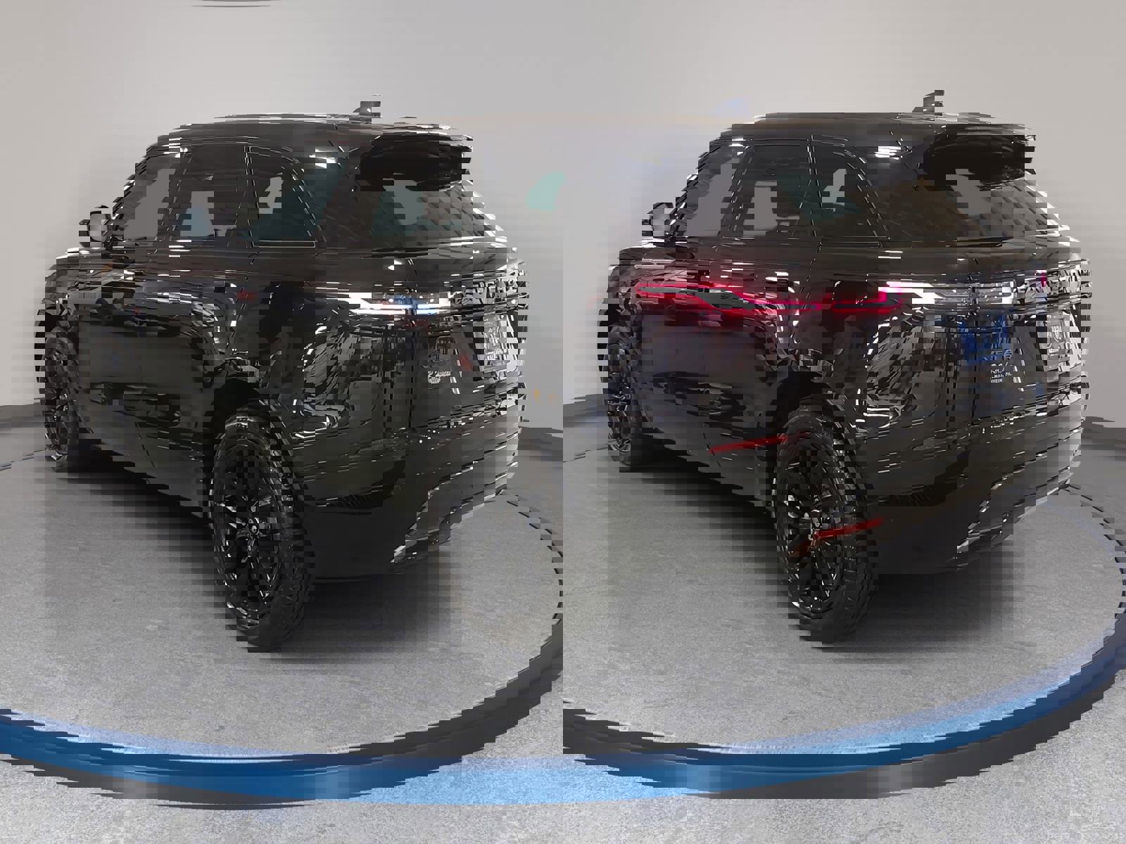 Used 2024 Land Rover Range Rover Velar Dynamic SE image 7