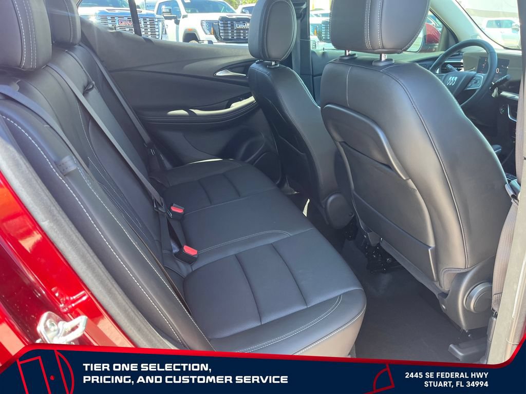 Used 2024 Buick Encore GX Avenir w/ Avenir Technology Package FWD image 17