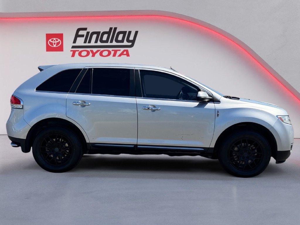 Used 2014 Lincoln MKX FWD image 11